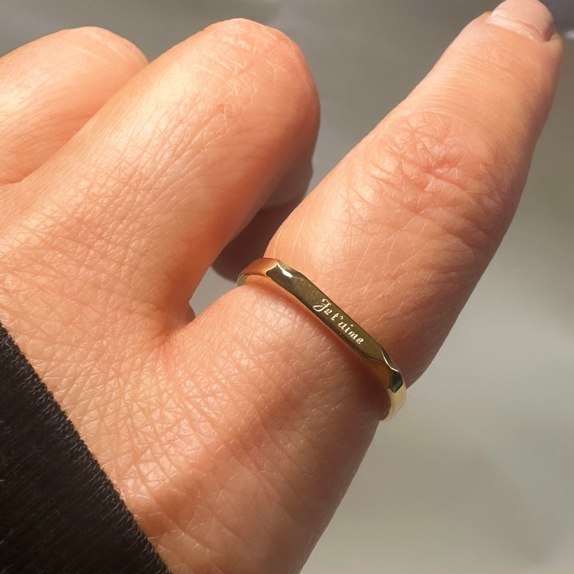 Gold Je t’aime Ring