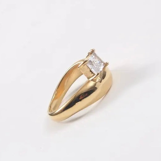 Gold Jolie Ring